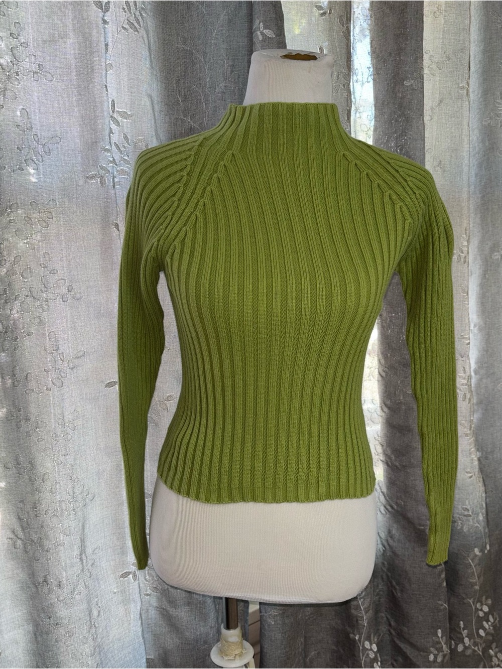Slim Ribbed Mock Neck Long Sleeve Top in Olive Green